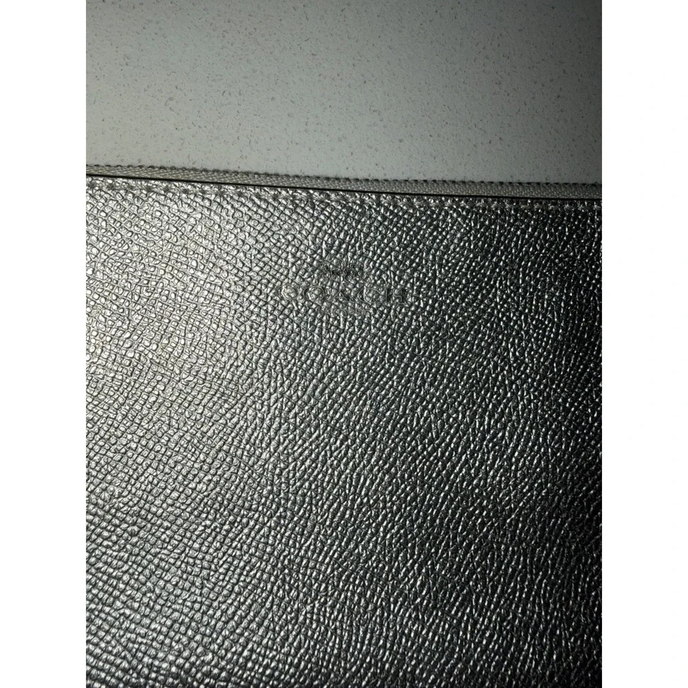 Coach Silver Crackle Canvas Corner Zip Leather Trim Wristlet ID Card Wallet